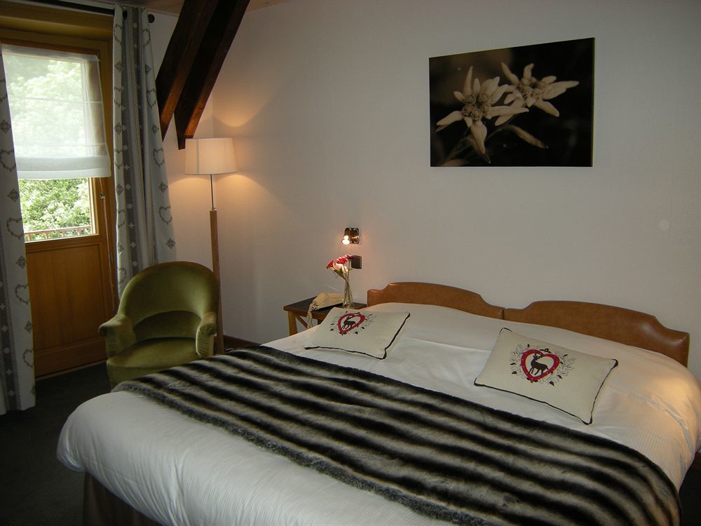 Hotel Restaurant La Couronne Chamonix ภายนอก รูปภาพ
