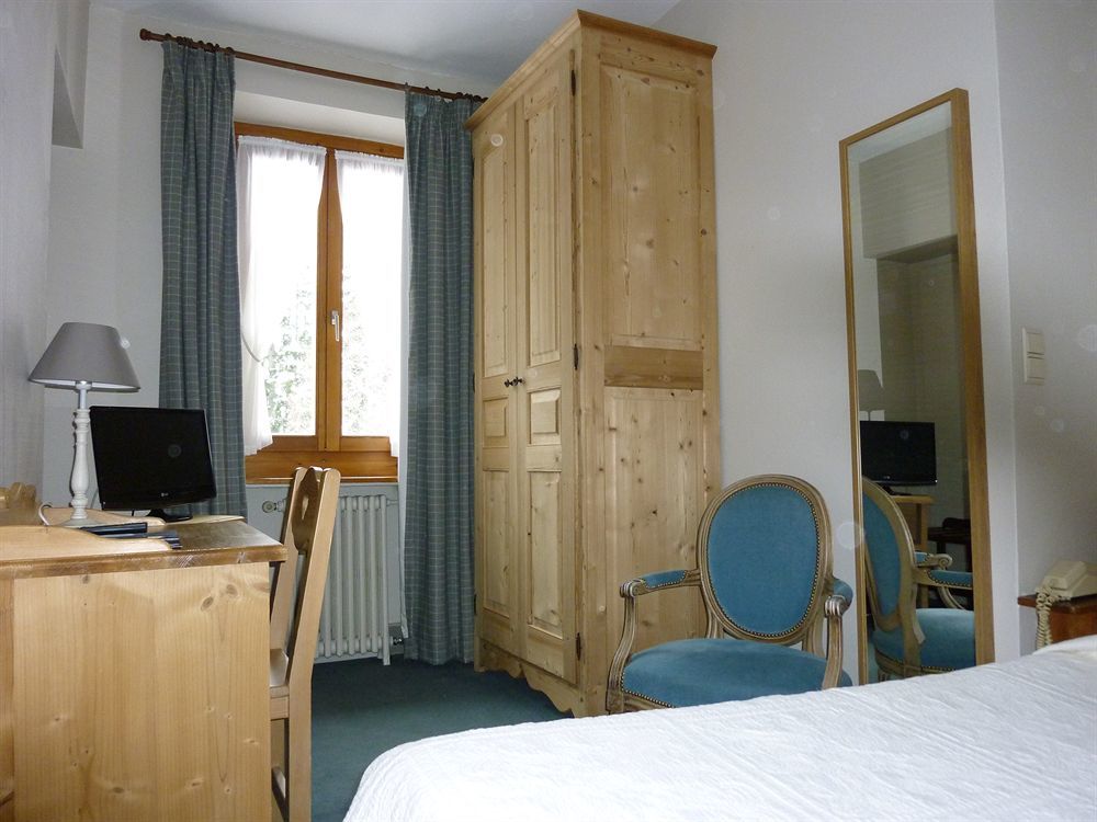 Hotel Restaurant La Couronne Chamonix ภายนอก รูปภาพ