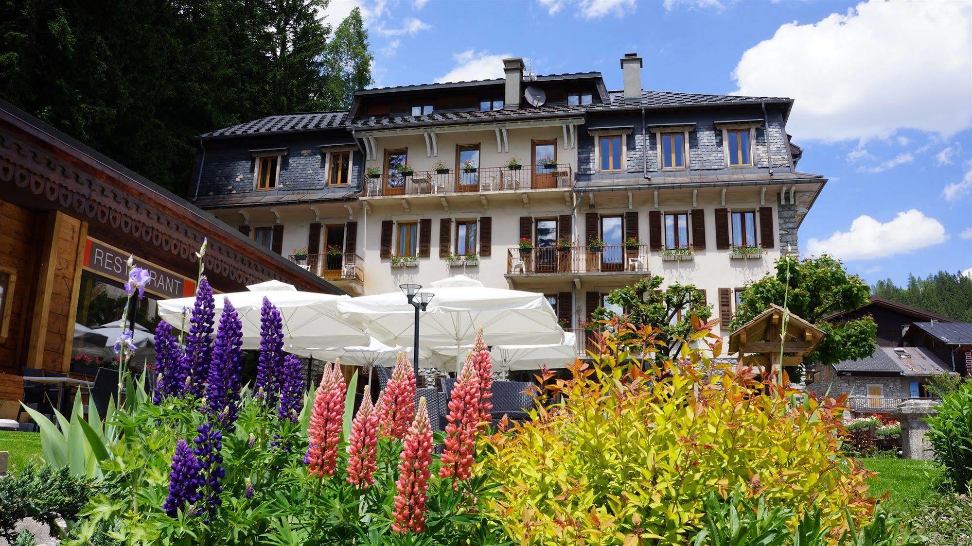 Hotel Restaurant La Couronne Chamonix ภายนอก รูปภาพ
