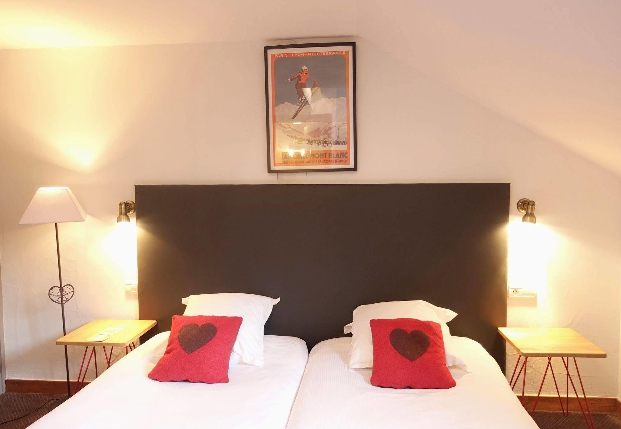 Hotel Restaurant La Couronne Chamonix ภายนอก รูปภาพ