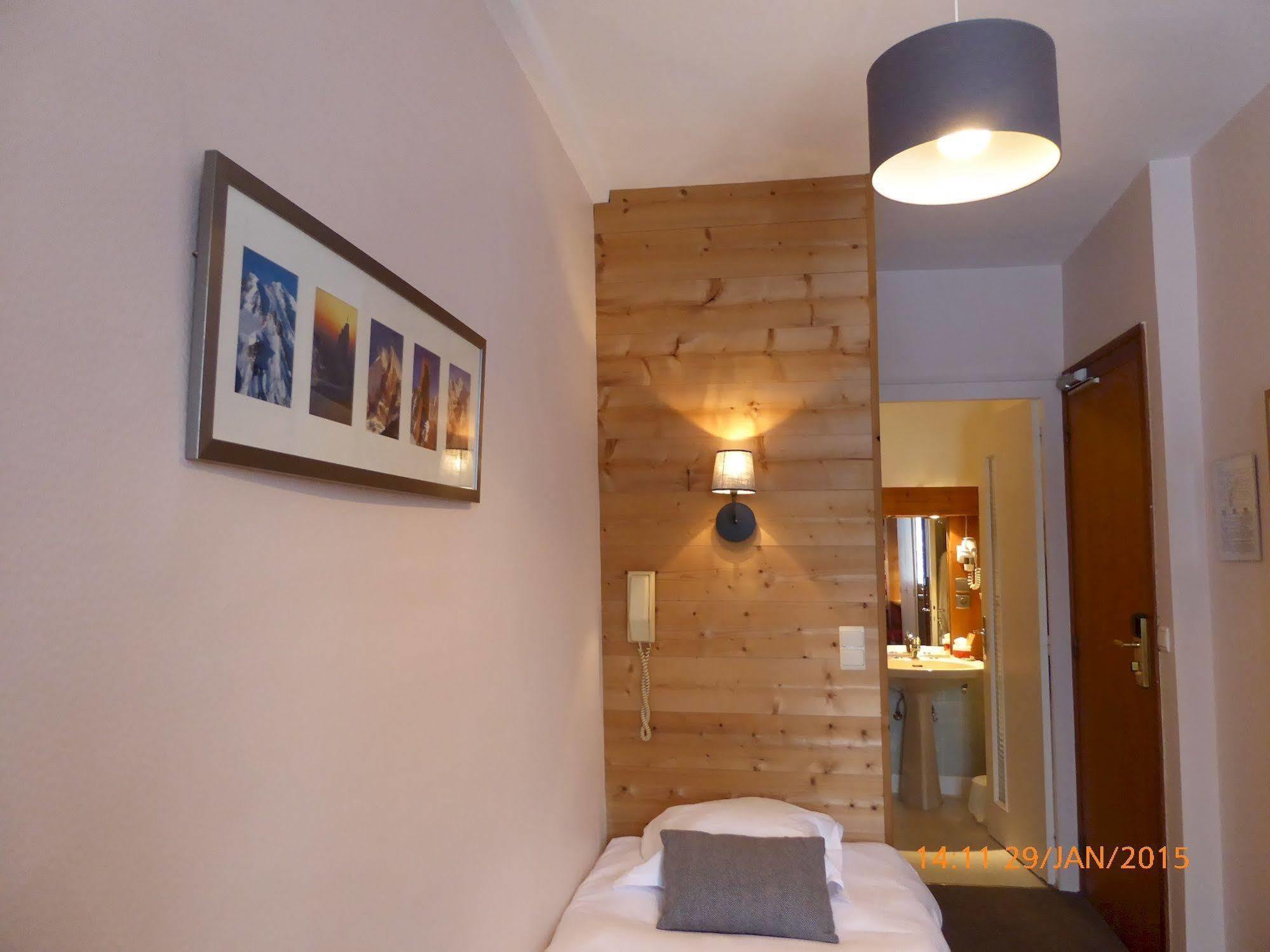 Hotel Restaurant La Couronne Chamonix ภายนอก รูปภาพ